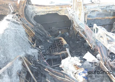 2018 Hyundai Santa Fe Sport 2.4L из США, поврежденный, VIN 5NMZT3LB7JH098202